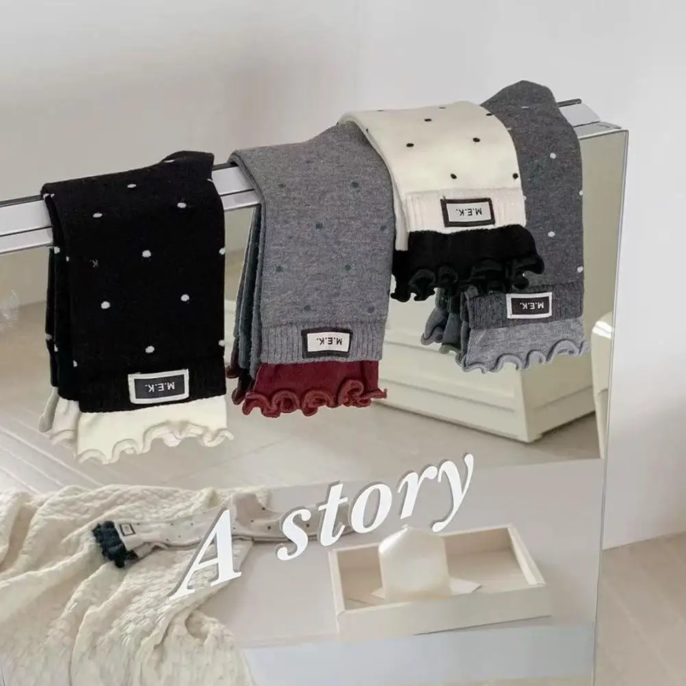 Women's Socks Dots Cute Frilly Wavy Edge Socks Breathable Casual Comfortable Soft Mid Tube Warm Sweat Absorbing Socks