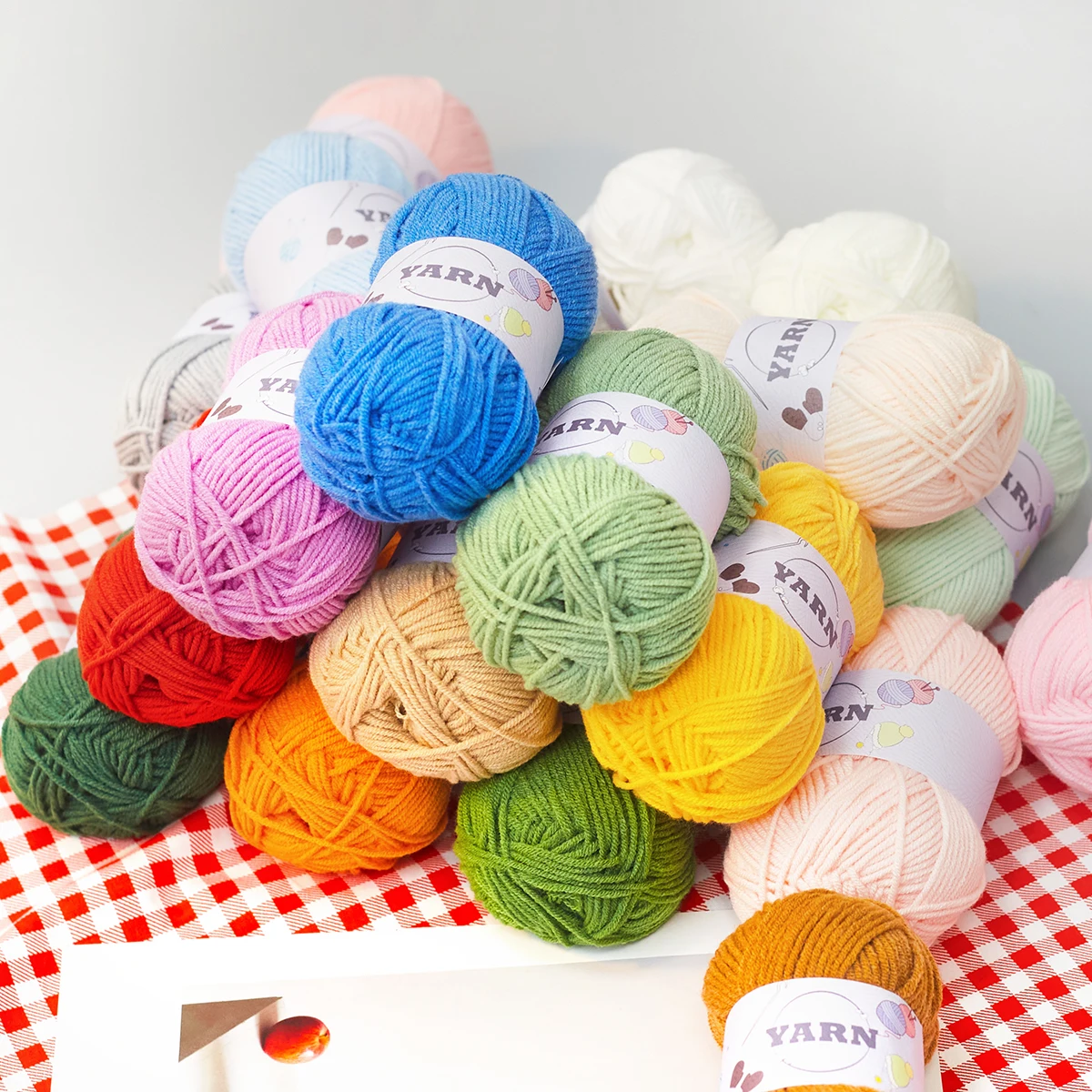 4 Strands Colored Wool Yarn Hand Knitting Raw Materials Hand-knitted Hats and Scarfs. 3