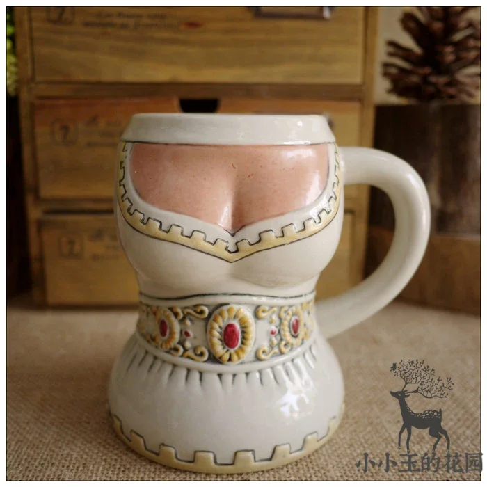 

Painting Of The Netherlands "Glaze Gypsy Girl "Mark Ceramic Beer hand Painted Embossed Cup