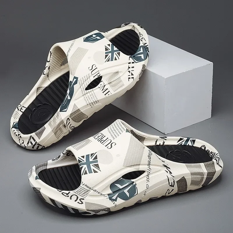 

New Summer Men Slippers Cool Fashion Non-slip EVA Soft Soles Beach Sandles For Men Large Size Slides For Women
