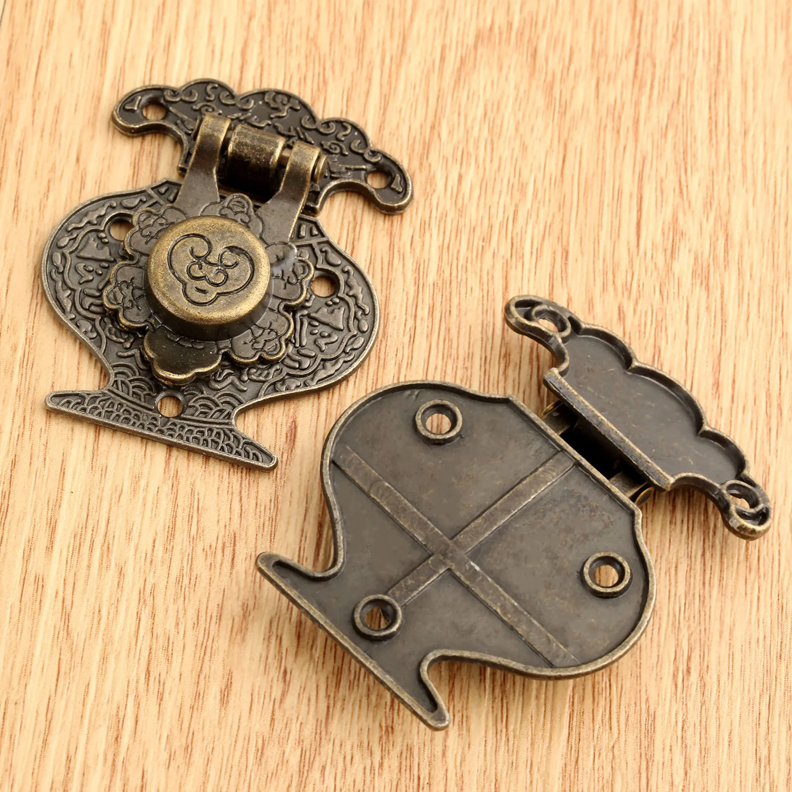 1pc Antique bronze Box Latch Clasp Decorative Hasp Lock Latch Buckle for Jewelry Wood Case Drawer