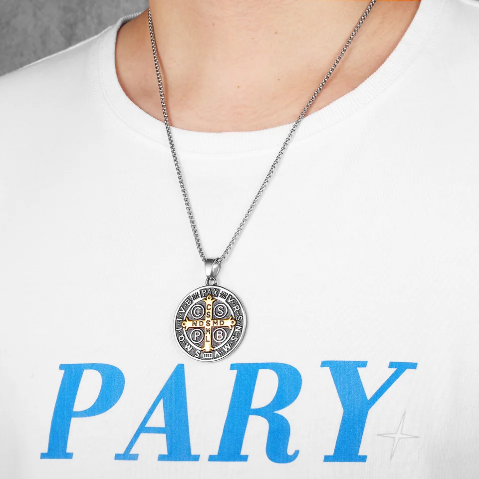 Collana Medaglia Di San Benedetto In Acciaio Inox: Ciondolo Esorcismo E Protezione Anti-Malocchio, Gioiello Religioso Cattolico Per Uomo E Donna