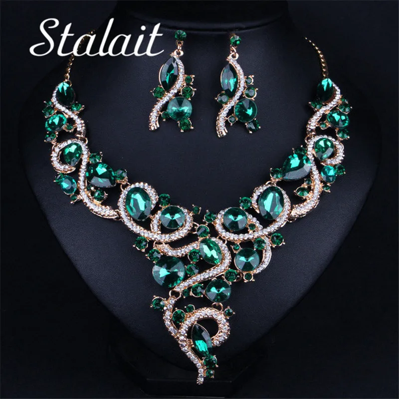 LovelyIrregularShapeCrystalDropEarringsNecklaceCharmRhinestone