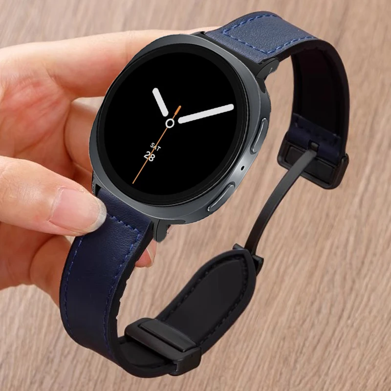 Magnetic Leather Silicone Bracelet Strap - Elegant and Gap-Free Watchband Design