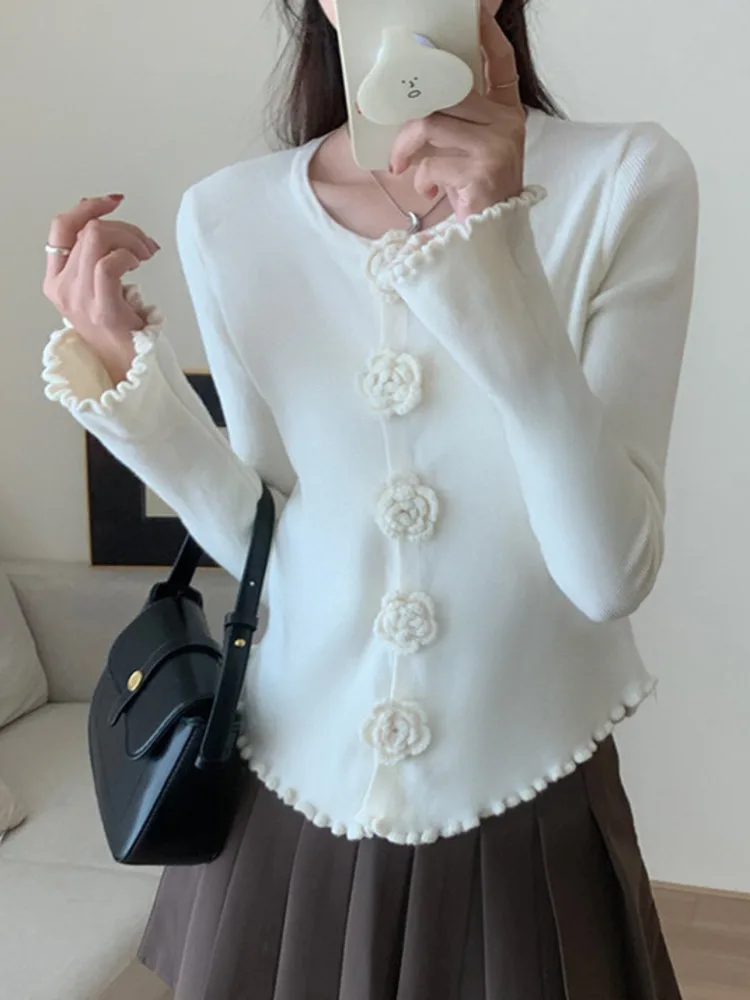 

Japan Style Lace Solid Color Cardigan Sweater Elegant Sweet All Match Flower Button Knitwear Women 2024 Spring Autumn X791