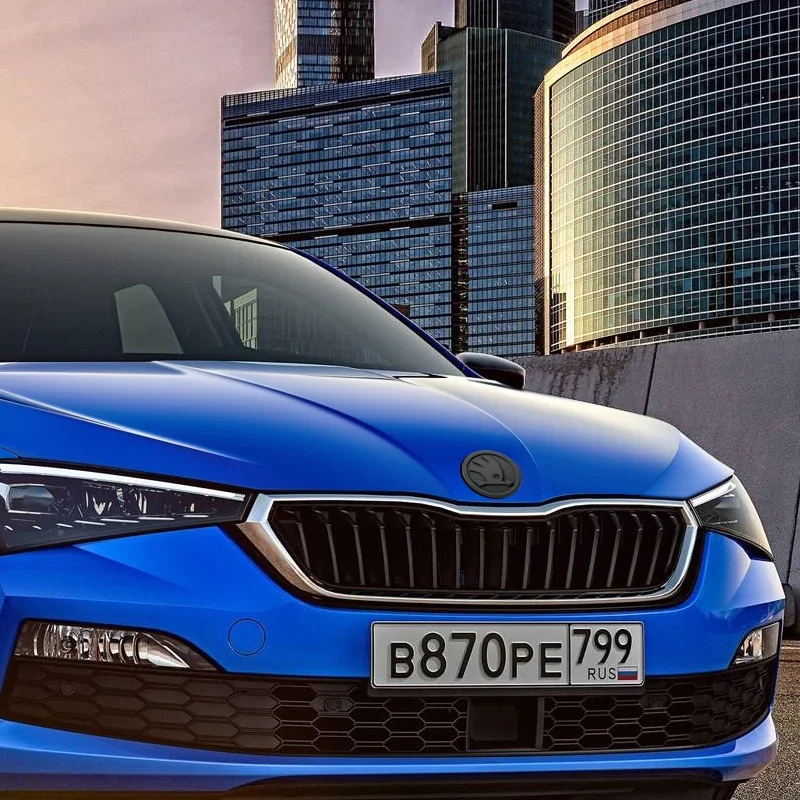 Skoda Fabia 1 2 Octavia a7 RS 용 2Pcs 80mm 90mm 엠블럼 뛰어난 Rapid Yeti Karoq Vision 자동차 헤드 전면 후면 부츠 테일 게이트 스티커
