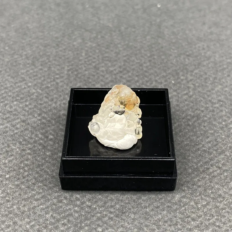 100% natural  hyalite raw stone mineral specimen healing crystal gem collection +Box size：27*27*25 mm