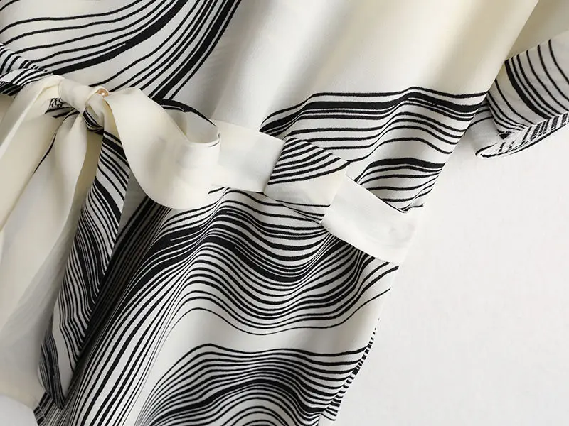 Schwarzer Wirbel gestreifter Druck Vintage Chiffon O-Ausschnitt Kurzarm Schnürung Frauen Bluse Hemd weibliche Tops Frau Kleidung Mode – Detail 11