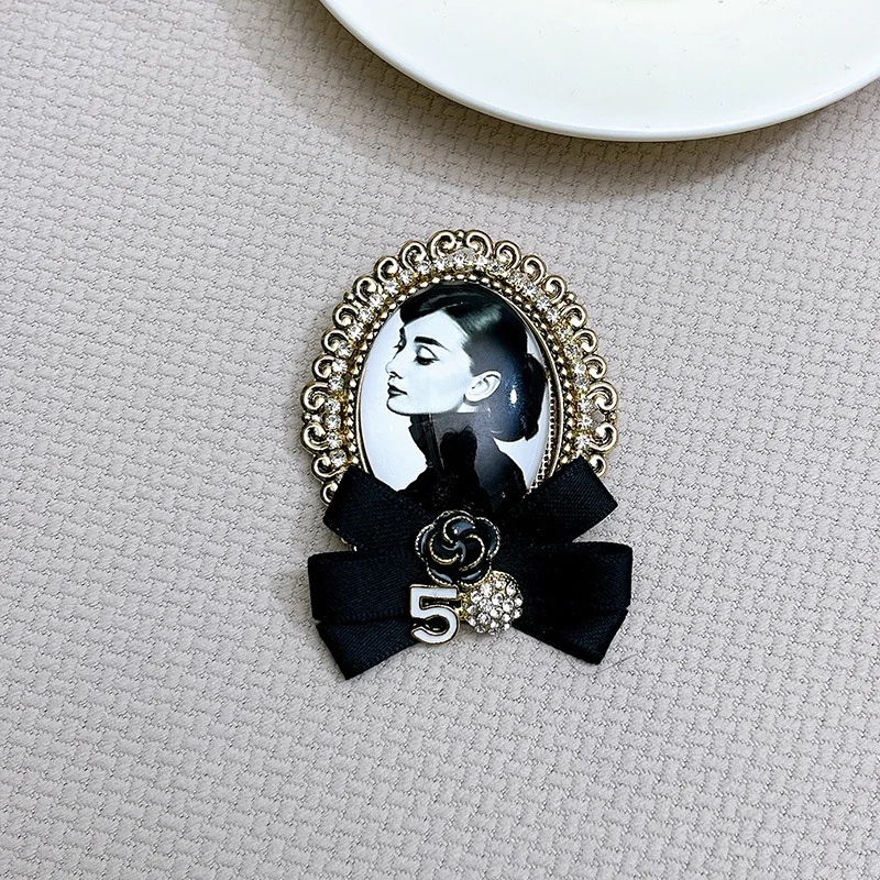 Retro Schönheit Kopf Brosche Pins für Frauen Stoff Samt Bogen Abzeichen Mode Blume Corsage Dekoration Kleidung Zubehör Schmuck – Detail 7