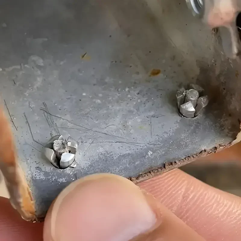 Rivets and Fasteners, Rivets and Screws Aluminum Alloy Expansion Rivets Hammer Drive Expansion Nails Head Piercing Rivet Stainless Steel Rod Screws Board Wall Fasteners