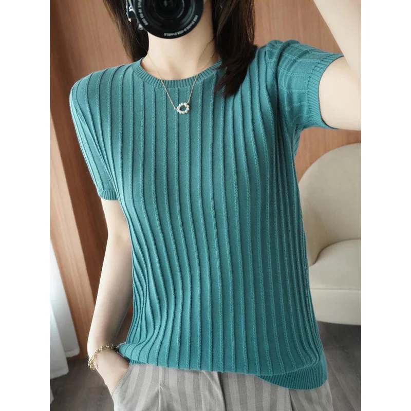 

2023 New Summer Fashion Commuting Simple Round Neck Pit Knit Slim Fit Relaxed Solid Color Versatile Short Sleeve Women's T-shirt