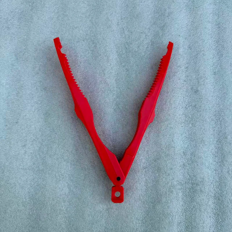 미끄럼 방지 플라스틱 낚시 클램프 물고기 잡는 도구 야외 캠핑 여행 장비 낚시 장비 내구성 있는 물고기 그립퍼 클램프