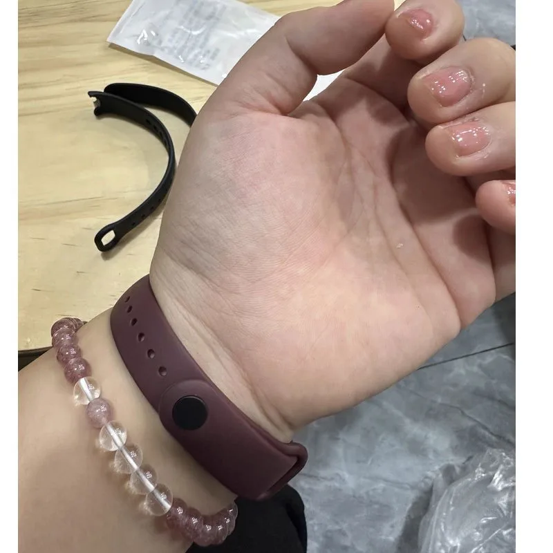 Silicone Wrist Strap Bracelet - Pack of 10