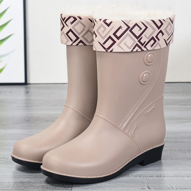 Rain Boots Women's Summer Waterproof Mid-Tube Low Heel Non-Slip Outdoor Fashion Car Wash Kitchen Work Rain Boots Size 36-40