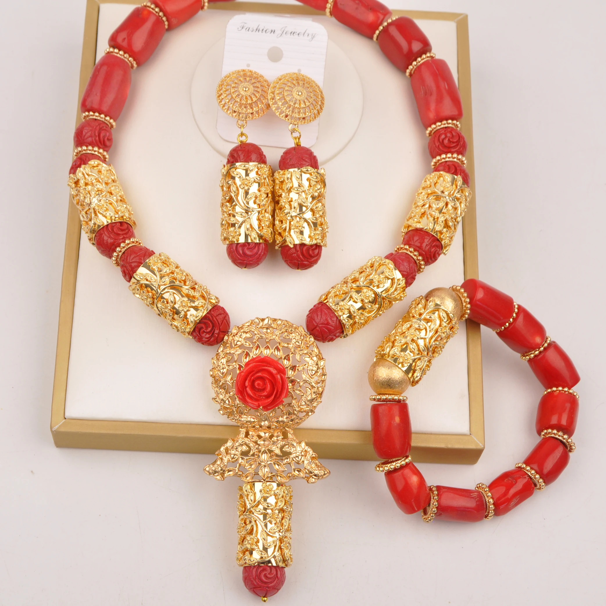 ensemble-de-bijoux-en-perles-pour-mariage-africain-rouge-naturel-pour-femme