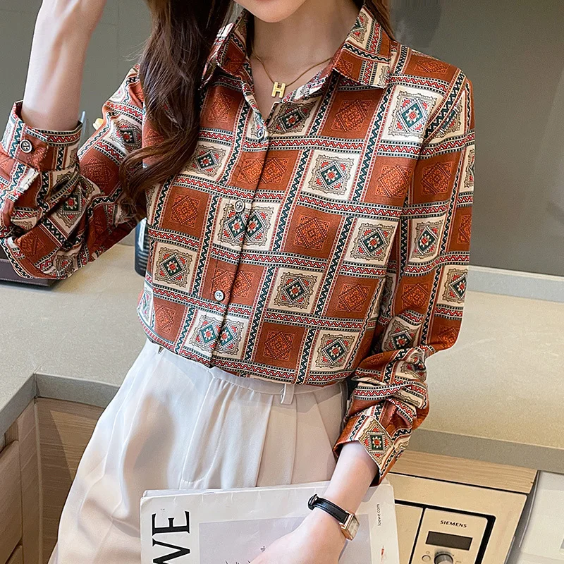 Women's Casual Shirt Fashion Vintage Silk Soft Long Sleeved Blouses European Style Loose And Comfortable Girl Student Top