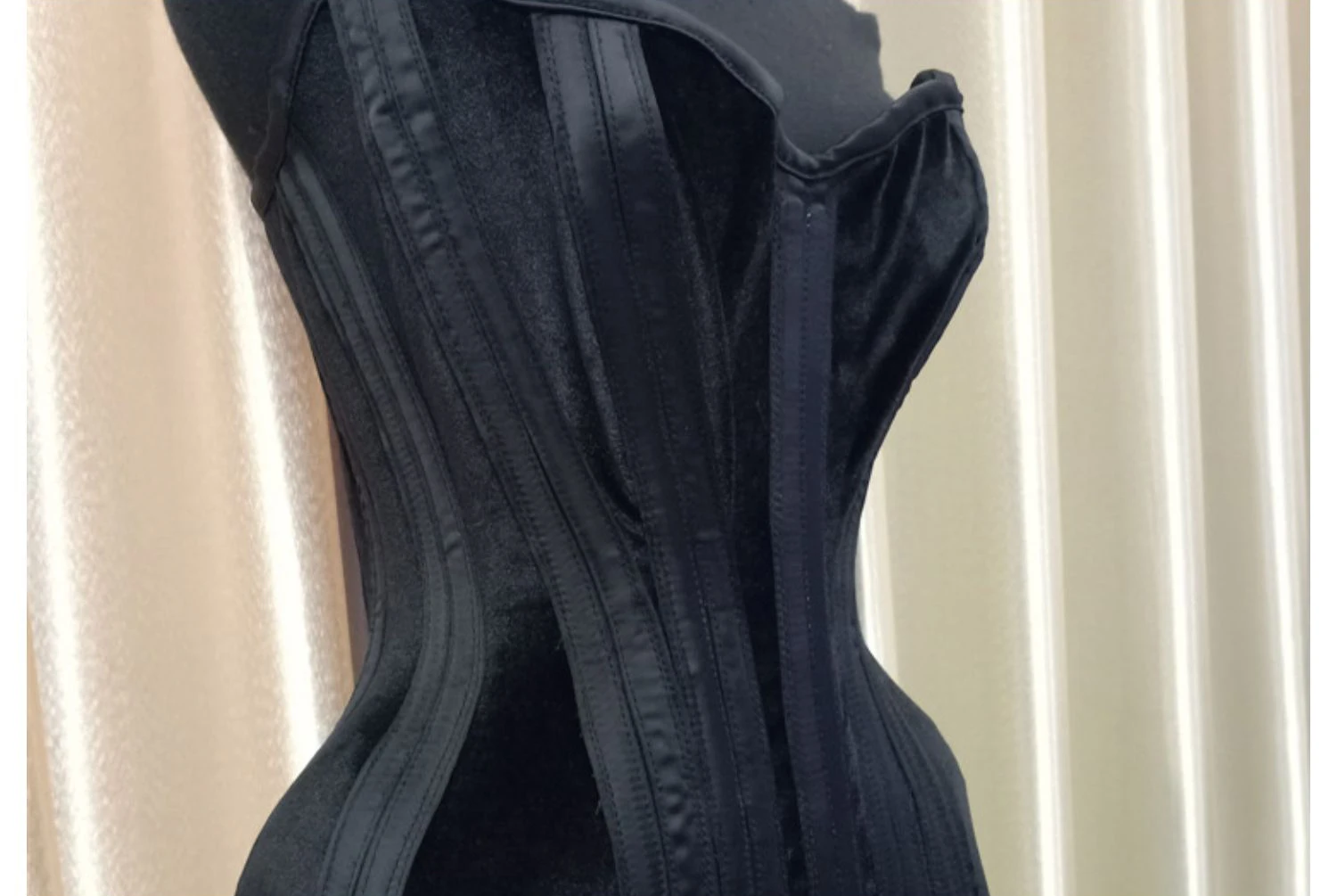 Women Long Corset Bustier Velvet Overbust Slimm Waist Vintage Bodice Lace UP Steel bones Shaping Tops Push Up Breast  Costume 6