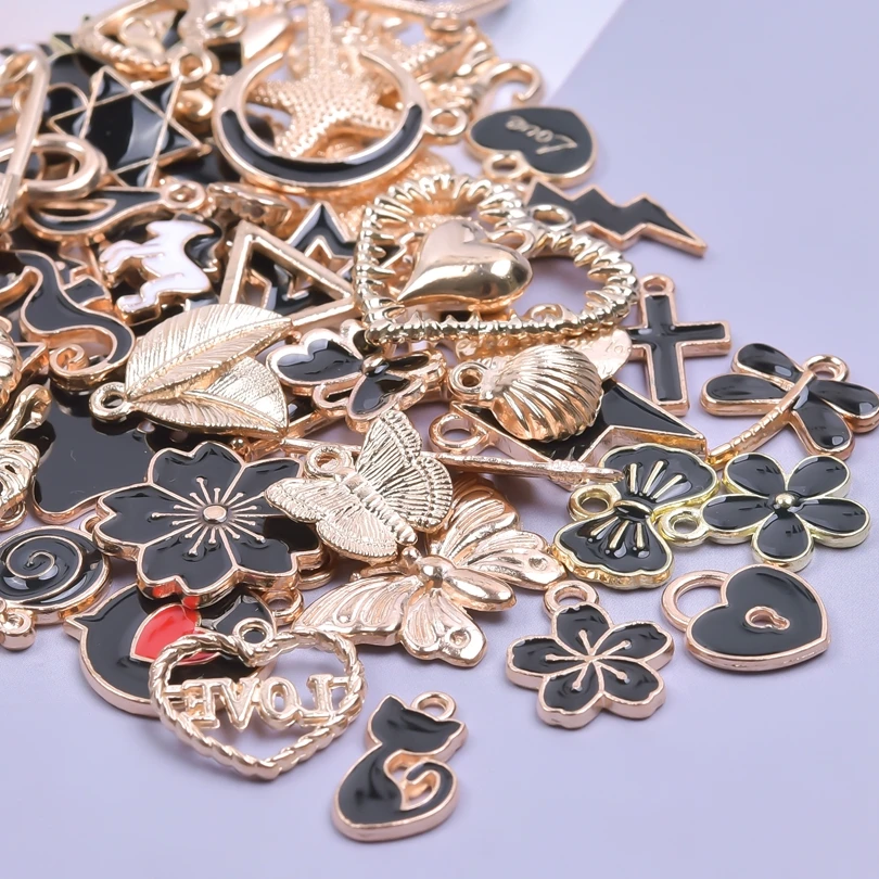 30/50/100pcs Random Mix Cute Floating Charms For Jewelry Making Supplies  DIY Lockets Components Flowers Heart Charm Accessories - AliExpress