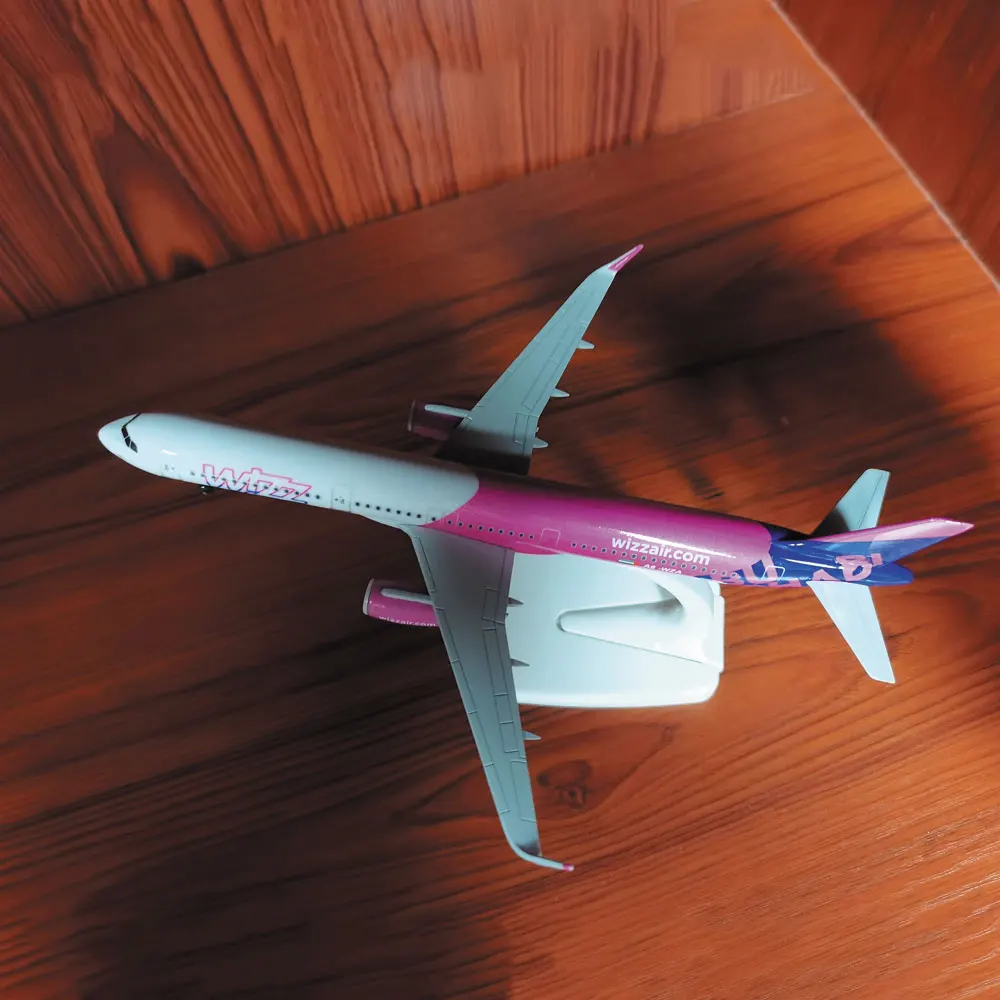 20cm Wizz Air For Airbus A321 1/200 Diecast Aircraft Prebuilded