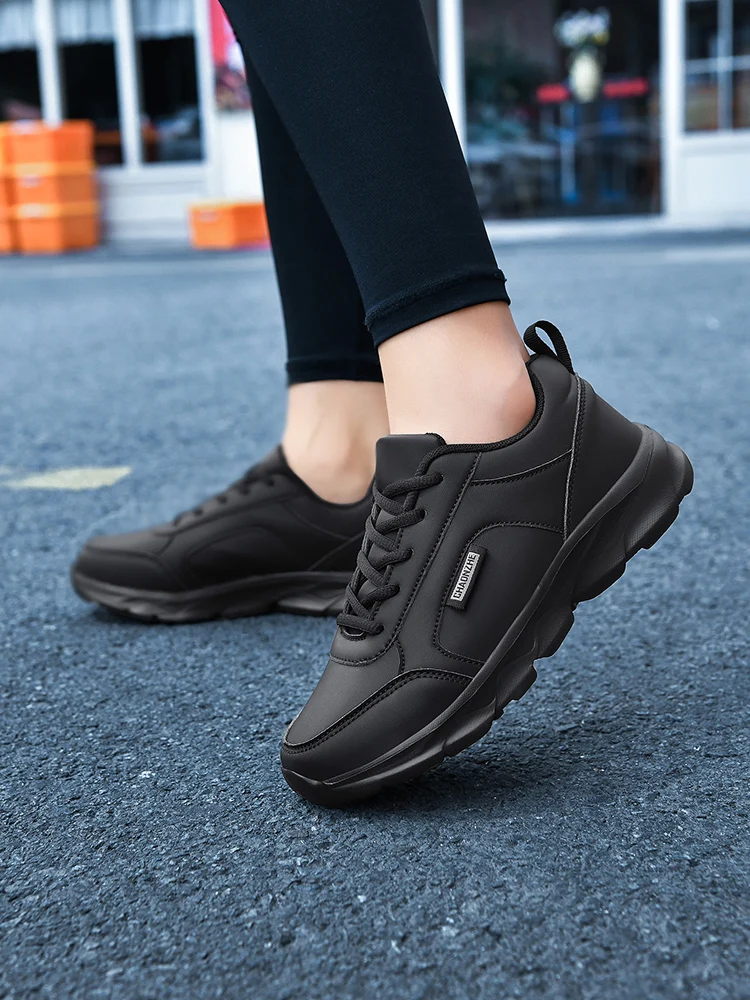 مانعة للانزلاق وتمتص الصدمات