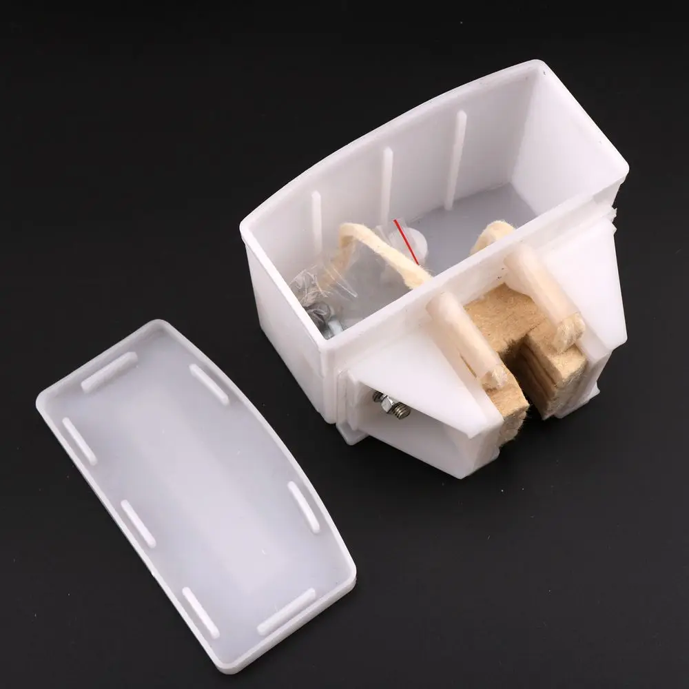 1pcs Elevator oil cup oil box Elevator guide rail lubrication Felt core Applicable to T*yssen kettle with bracket