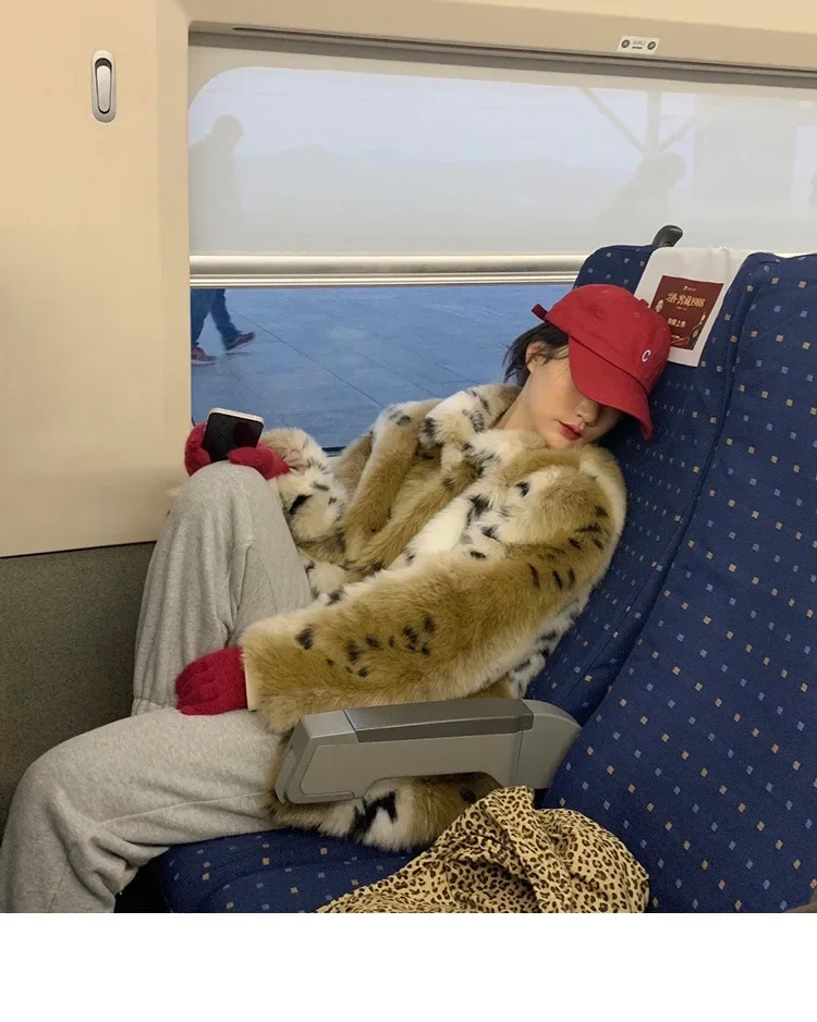 Faux Fur Coat Winter Cotton Clothes Thick Medium Length Leopard Printed Plush Jackets for Women Thick Warm Fur Casual Outerwear