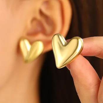 Fashion Gold Color Heart Earrings For Women Jewelry 2025 Trending New Women's Resin Peach Heart Stud Earrings Pendientes Brincos