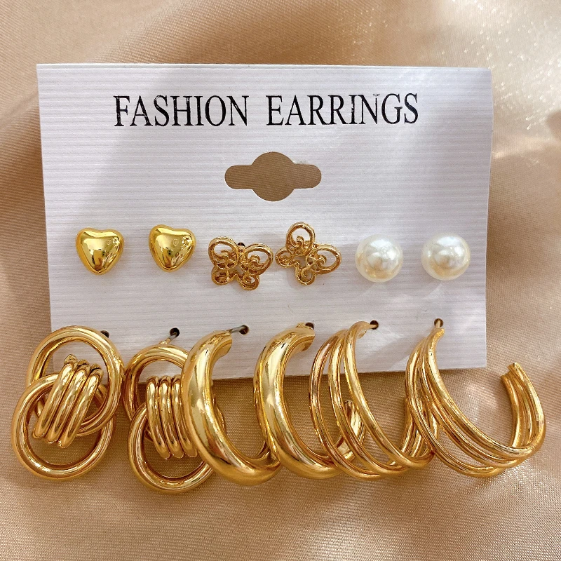 17KM Pearl Twist Hoop Earrings Set Butterfly Acrylic Dangle Earrings for Women Metal Hollow Gold Plated Earring Cartoon Jewelry