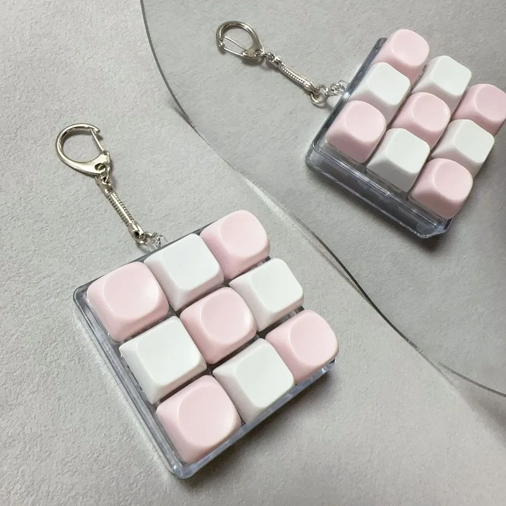 Keys Button Keycap Fidget Keychain Finger Keyboard Caps Toy Decompression Stress Relief Gadget Pass Time for Adult