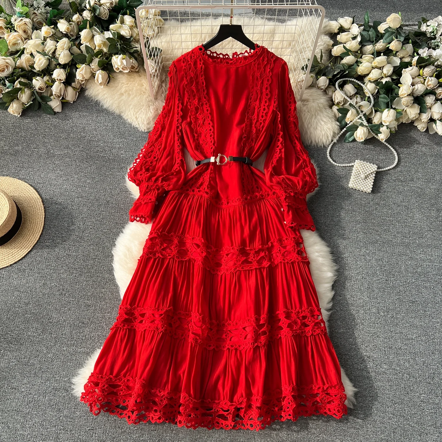 

Clothland Women Sweet Lace Dress Hollow Out Belt Sashes Candy Color One Piece Female Vintage Midi Dresses Vestido QD452