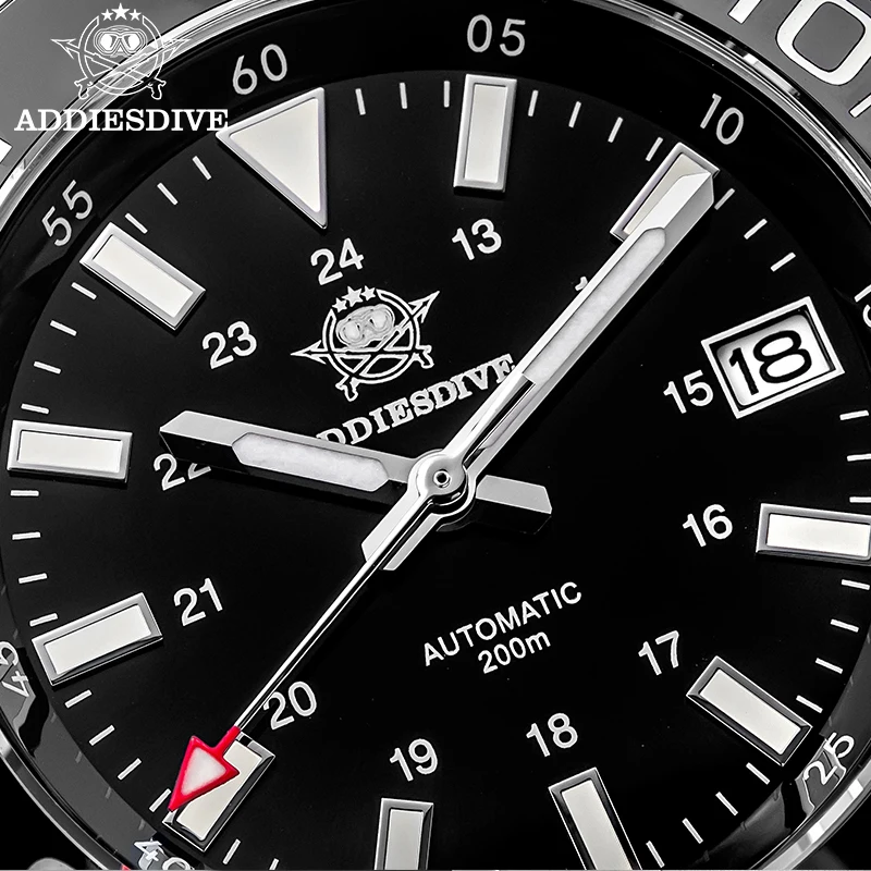 Men's Diving Watch Automatic Mechanical Watch 200m Waterproof Japan NH35A Sapphire mechanical watch diver watch