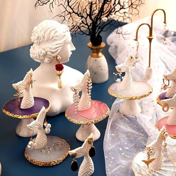 Crystal Grape Store