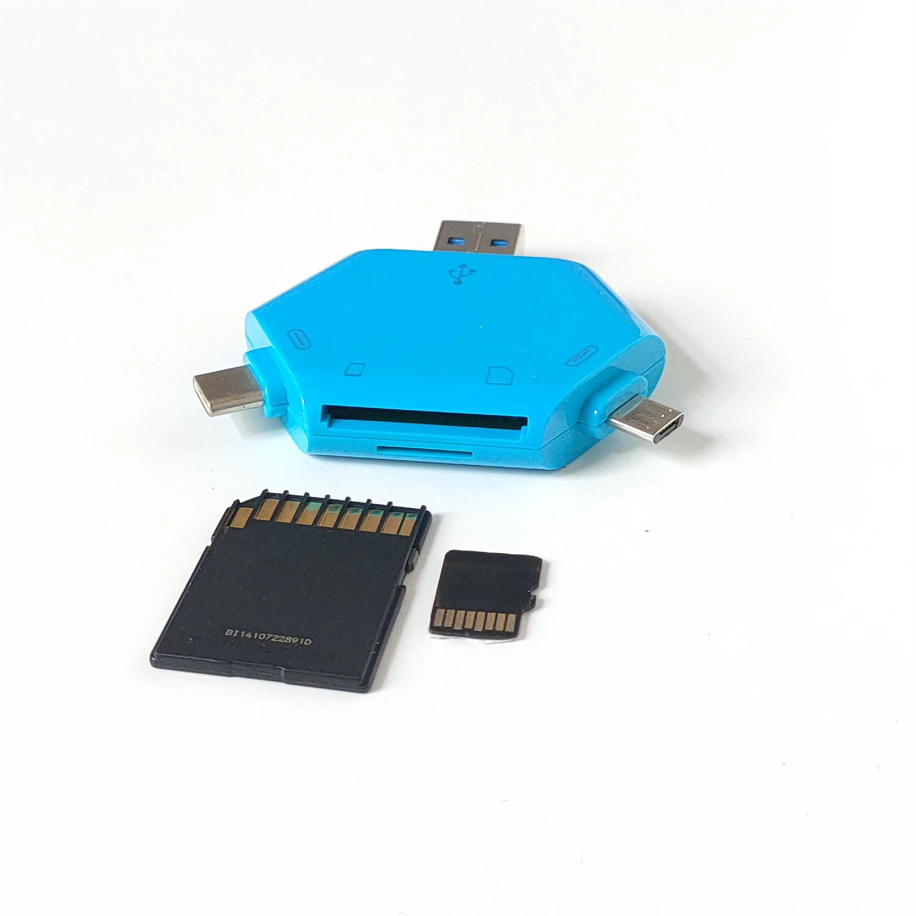 SD Card Reader, Triangle USB A/USB C/Mirco USB to Camera
