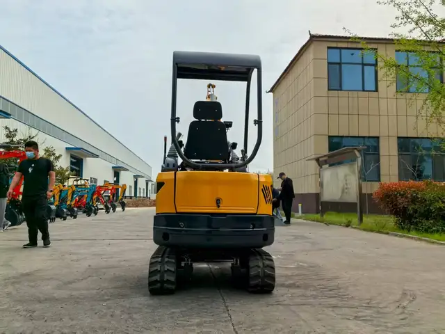 Customized Euro 5 2.2 Ton Mini Excavator - Best Price Small Excavator for Construction And Agriculture 1