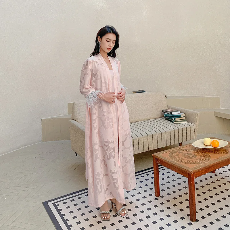 

Chiffon French Pink Bride Bridesmaid Wedding Robe Feather Sleepwear Nightgown Women Long Bathrobe Lingerie Casual Home Dress