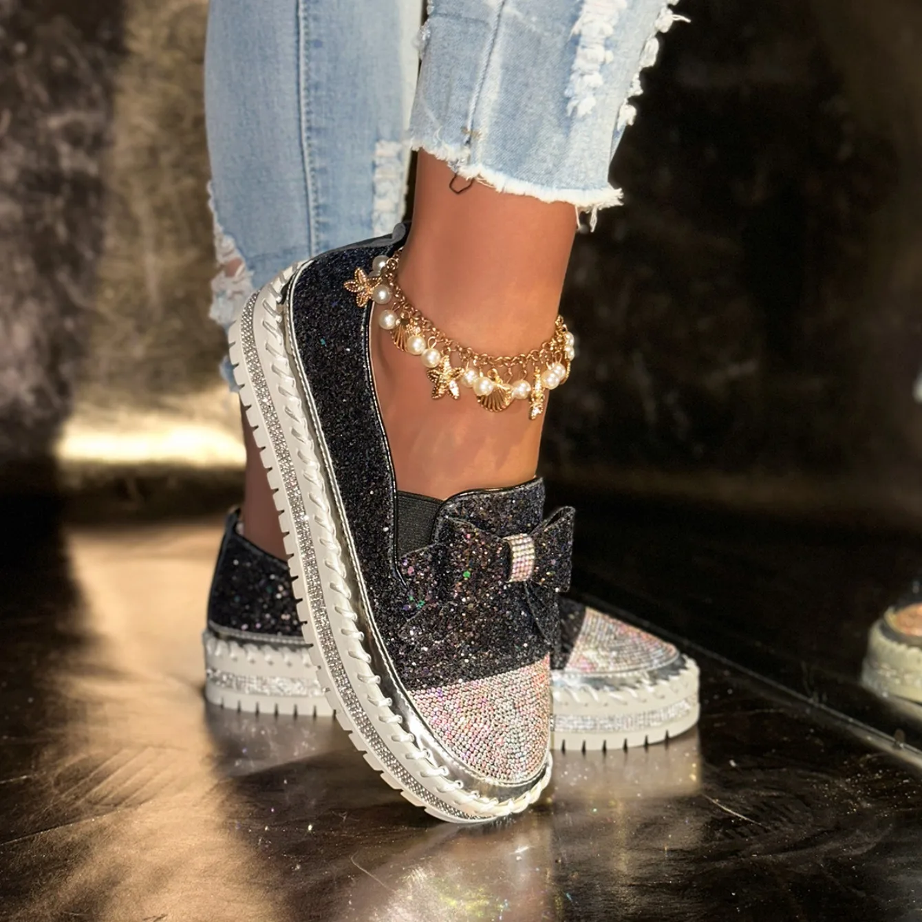 Women Sneakers Fashionable Diamonds - Uniqwear
