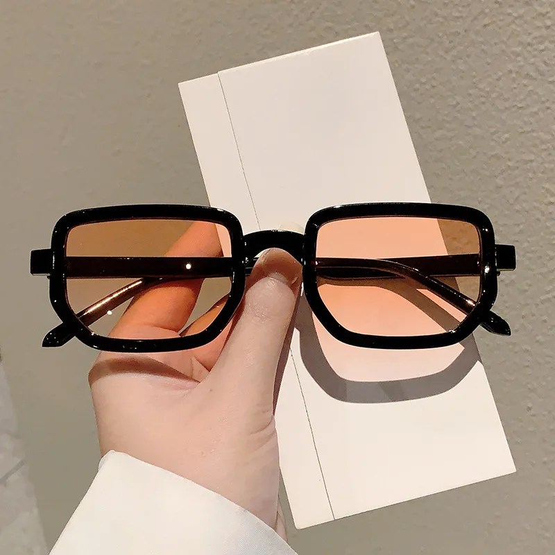 1pc Women's Square Shape Vintage Inspired Small Frame Sunglasses