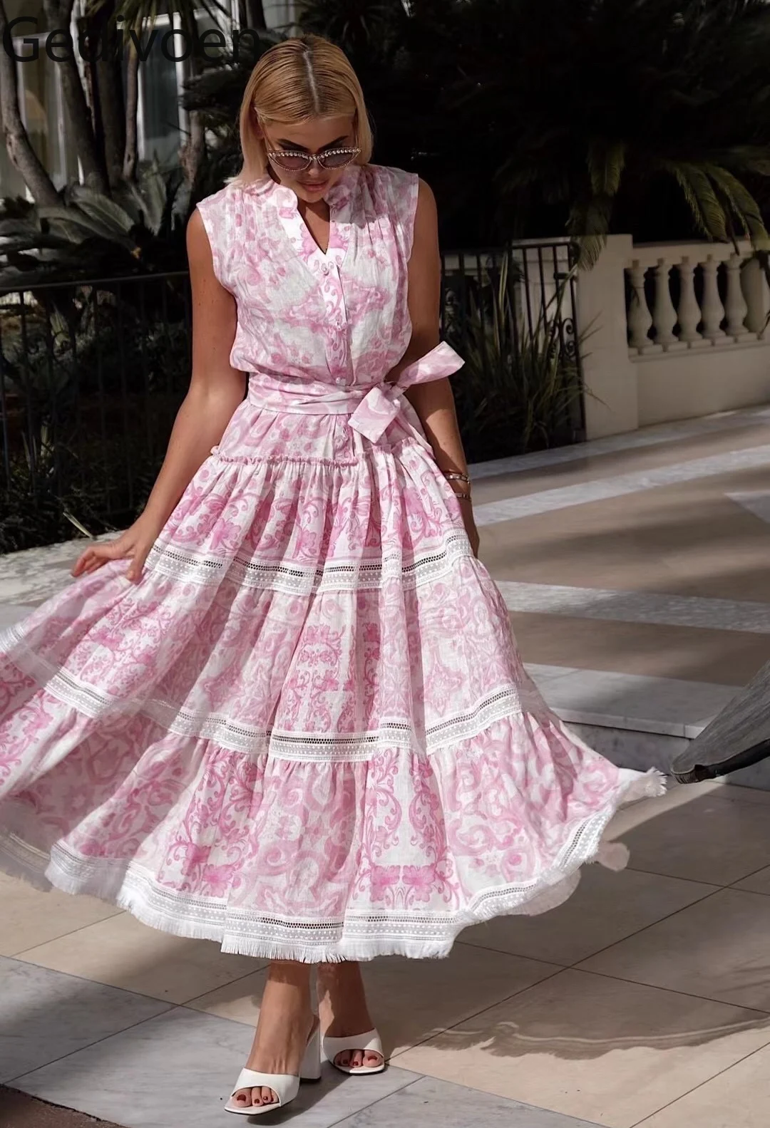

Gedivoen Summer Fashion Runway New Designer Women's Bohemian Floral Print Dress Elegant Cutout Lace Trim Hem Tassel Sashes Dress