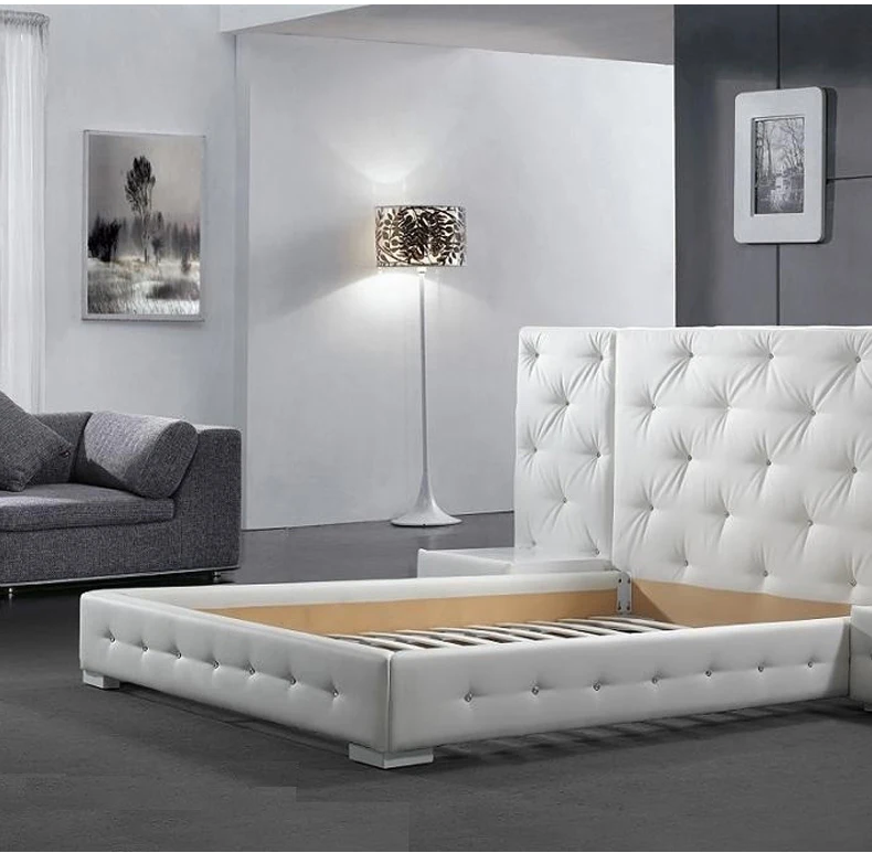 Pés de cama de madeira reforçada levantados,
