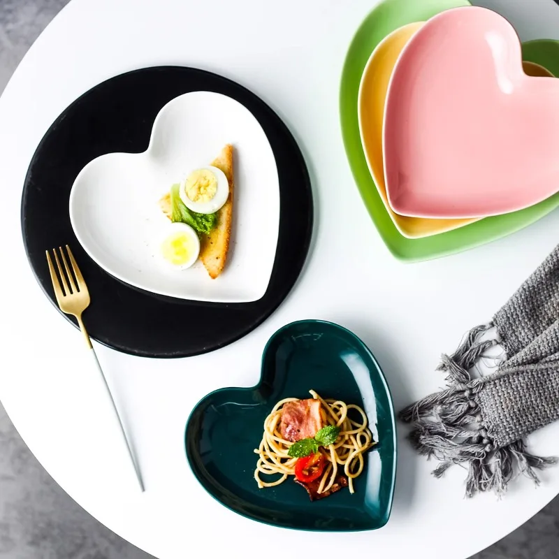 Creative Pink Heart Ceramic Plate Home Western Steak Order Breakfast Dessert Fruit Salad Plate Hotel Restaurant Cooking Dishes