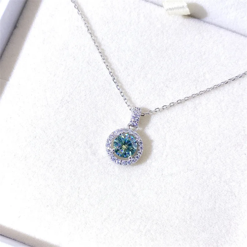 Collier en argent S925 avec pendentif en moissanite bleu vert pour femme, test de diamant réussi, super brillant, 1 carat, bijoux, cadeau d'anniversaire_voghion.com