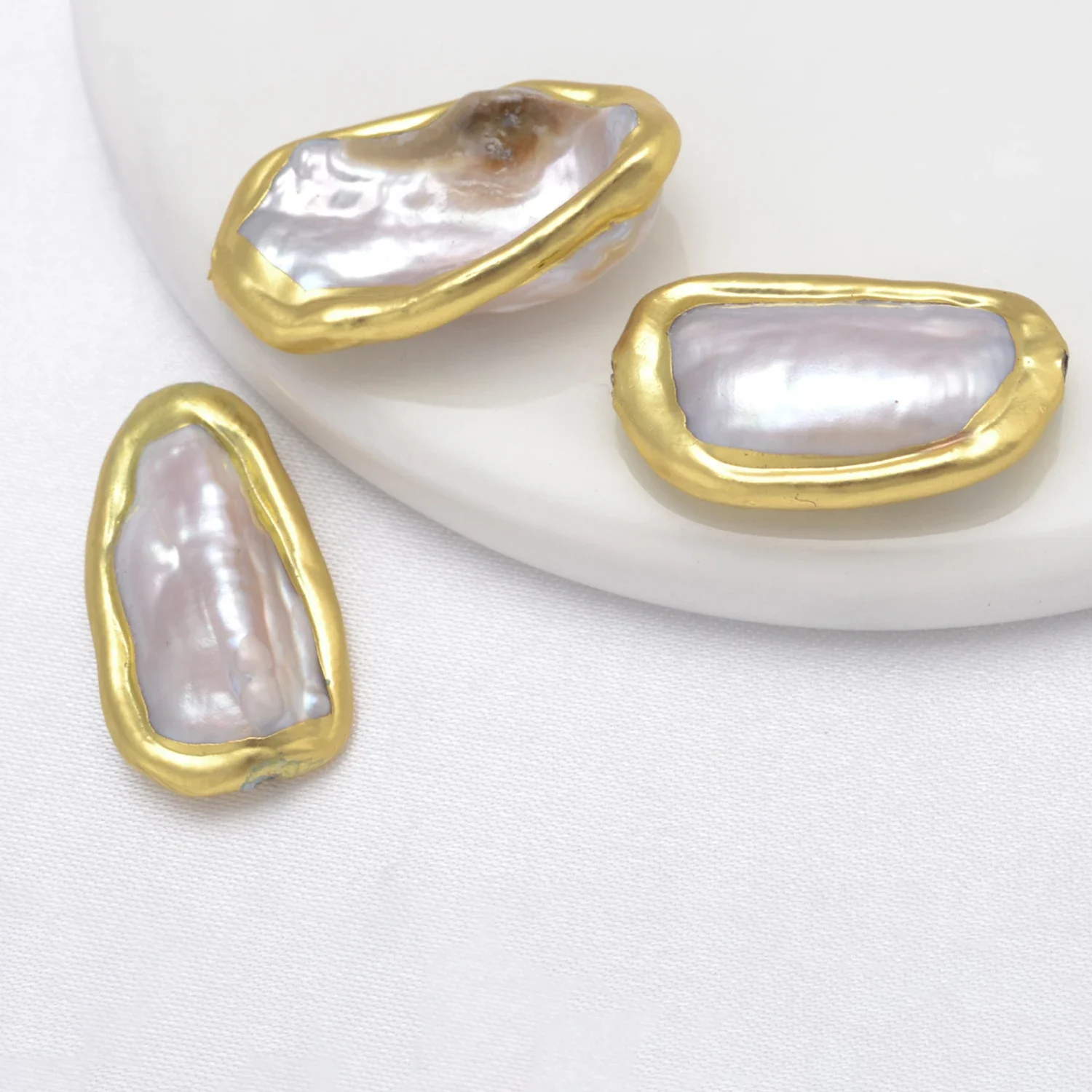 LJRIVER 5 Pcs Pearl Beads for DIY Jewelry Making Accessories Color Natural Pearls Whit Hole Beaded Parts for Necklace Bracelet