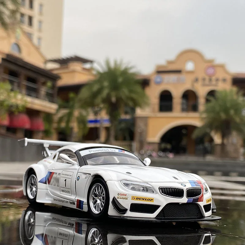 1:24 Bmw Z4 Gt3 Im Free Wheeling High Light Sport Racing Car Model Toy Diecast Metal Lega Replica In Miniatura