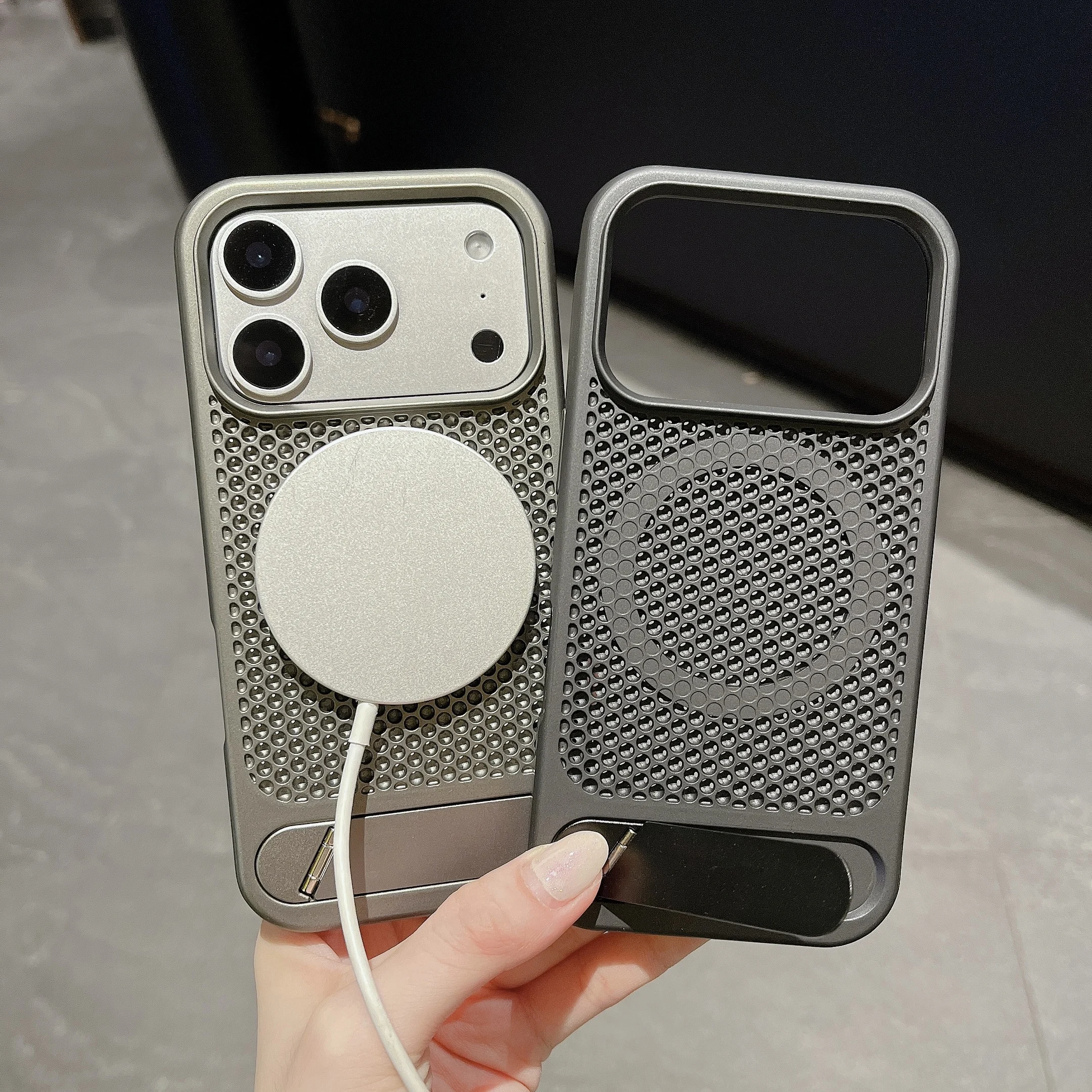3D Honeycomb Cooling Magnetic Invisible Stand Phone Case - Enhanced Protection and Style