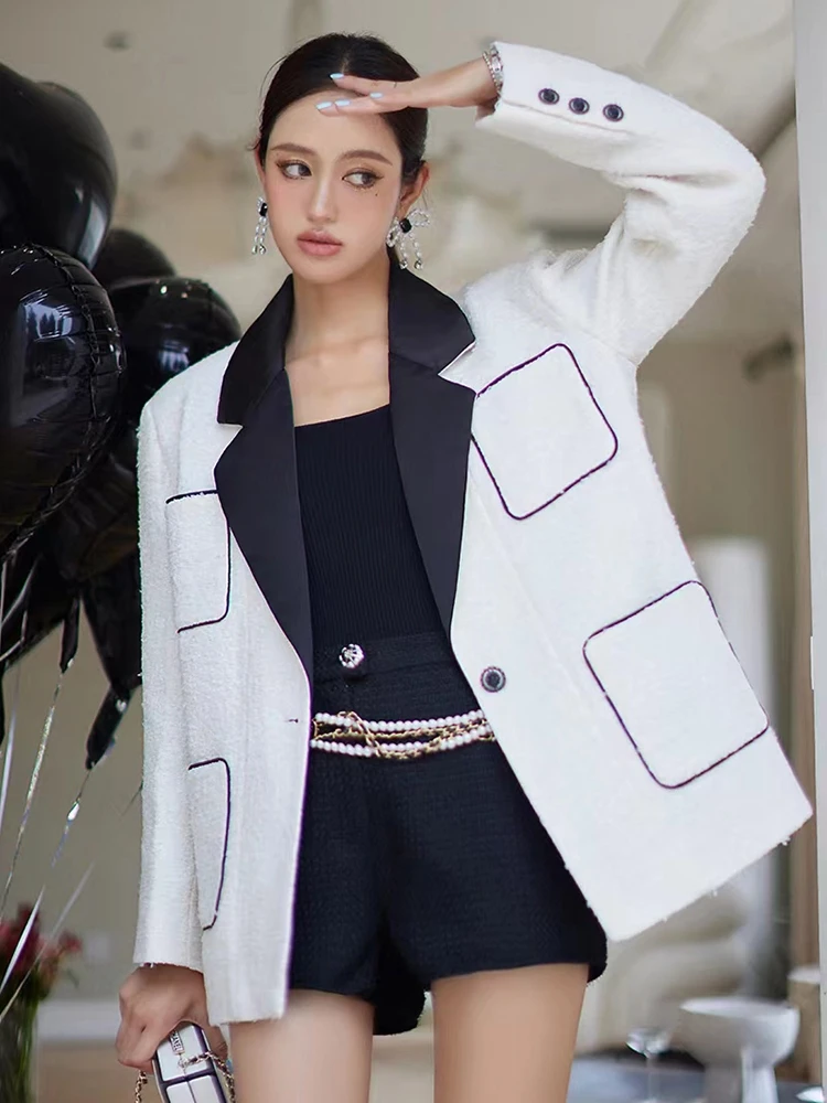 

White high-end suit collar, small fragrant casual coat, feminine tweed wool top, autumn 2022