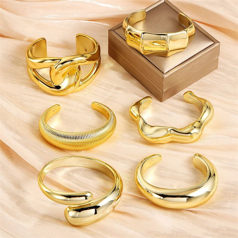 Juego De 2 Pulseras De Oro Para Mujer - Diseño Ondulado Ajustable, Trenzado