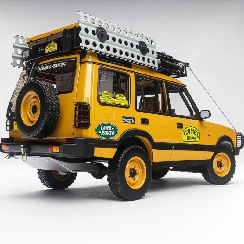 Maquette RC Land Rover Defender 1/10 4WD Crawler Buggy Électrique