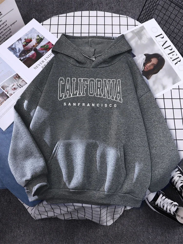 

California Sanfrancisco Hollow-Carved Female Clothing Street Hip Hop Long Sleeves Pocket Warm Vintage Sweatshirt Womans Hoodies