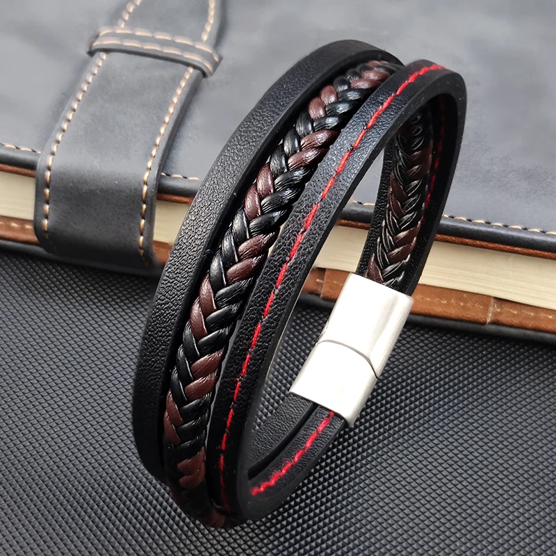 Pulsera Búzios de cristal y seda roja y blanca de Zé Pelintra