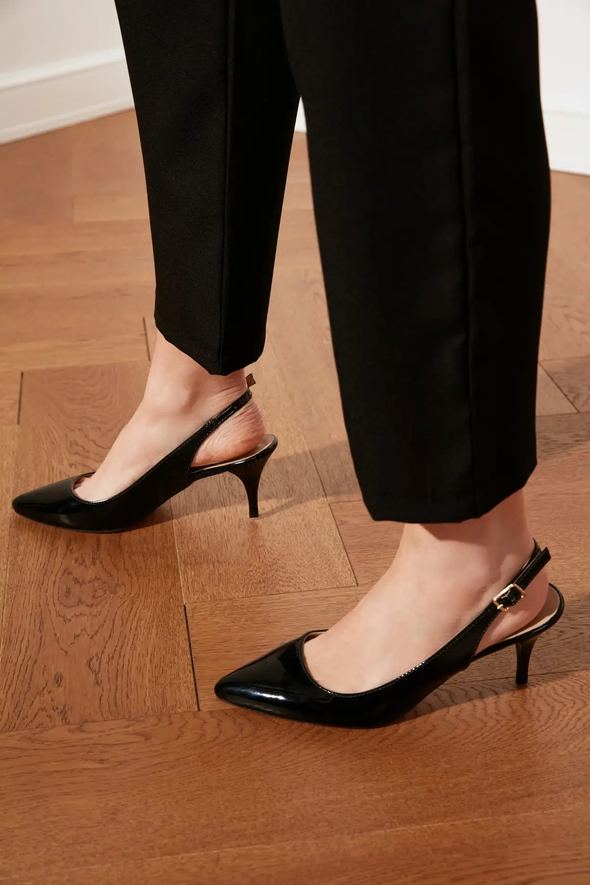 Trendyol Japanned Lederen Vrouwen Klassieke Hoge Hakken Schoenen  TAKSS21TO0072|Damespumps| - AliExpress